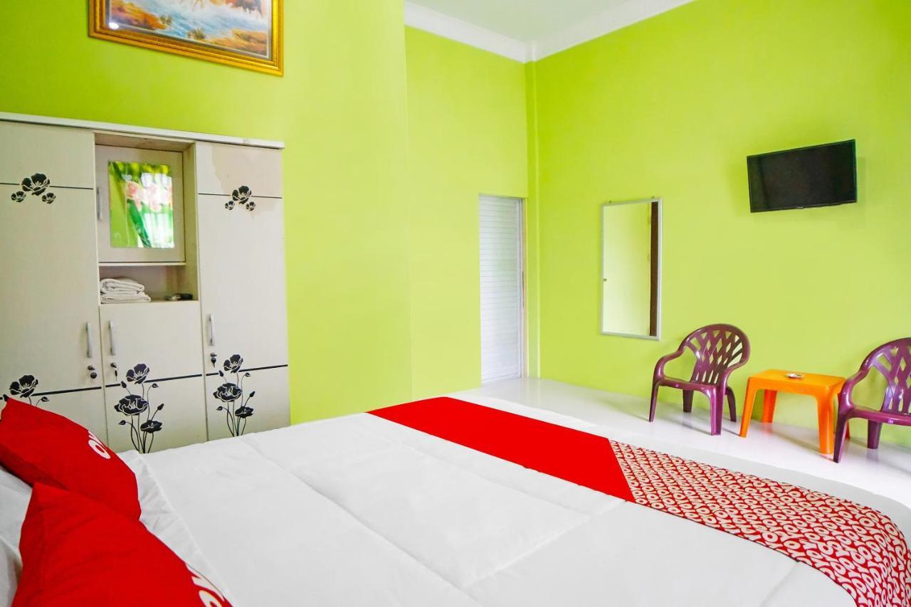 Oyo 91435 Berliany Home 2 Medan Eksteriør billede